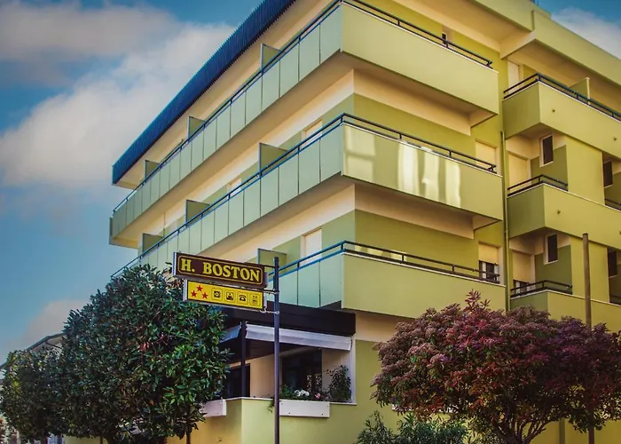 Hotel Boston